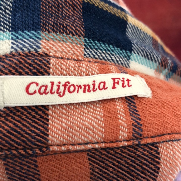 Lucky Brand- California Fit Button Down - Picture 7 of 8